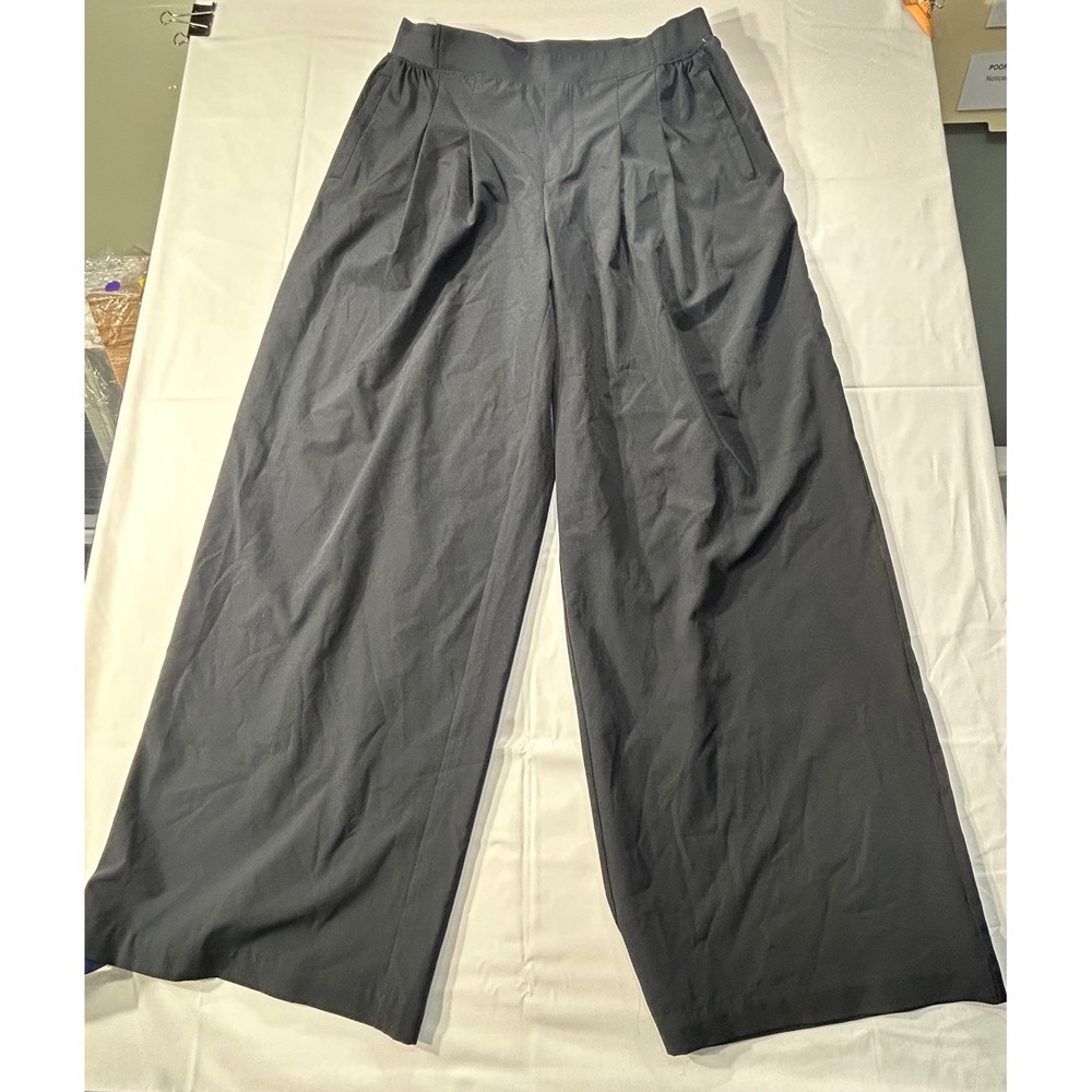 Mondetta Black Wide Leg Pleated Front Pants Large Recycled Blend Pockets